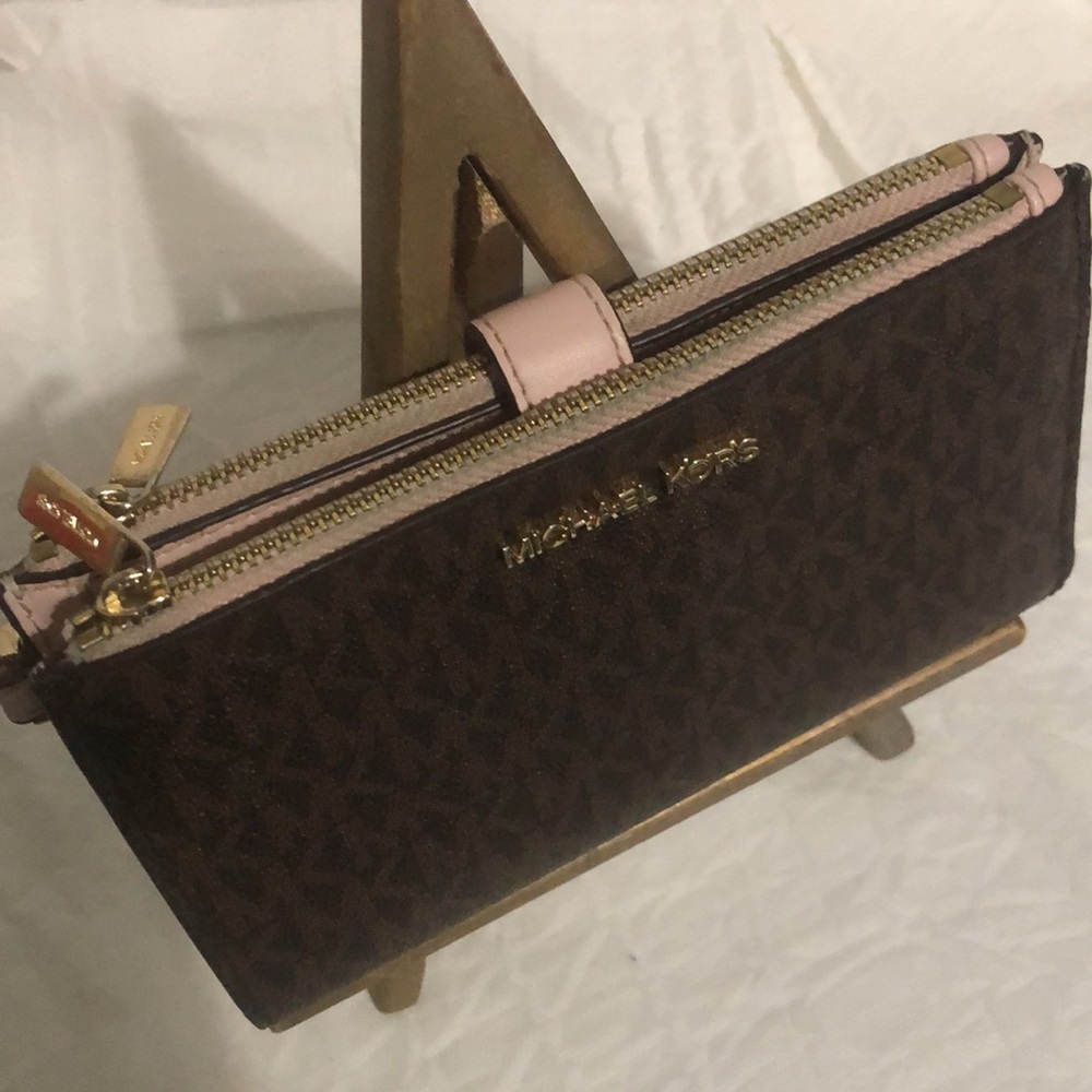 Michael Kors Brown Double Zip Wallet - Picture 2 of 8